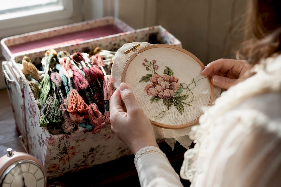 Track Stitching Time: Turn 12,000 Stitches into a Real Finish Date