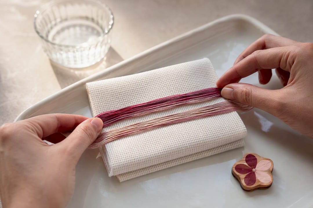 Comparing variegated floss with Aida fabric