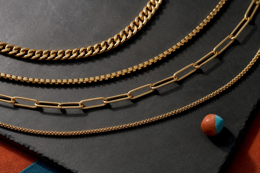 Structured and soft chain link details