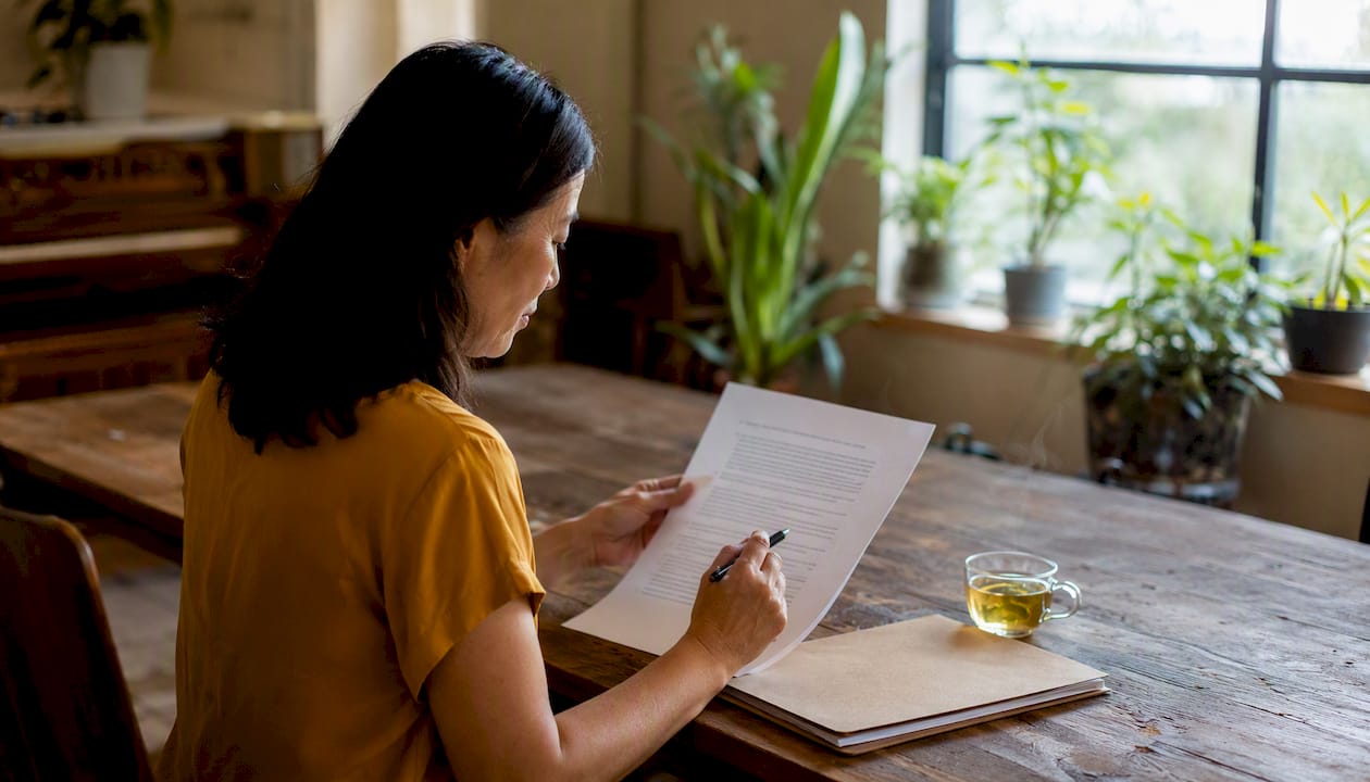 Planner reviewing artist contract ethically