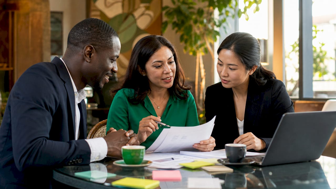Sales team discussing B2B quote read receipts