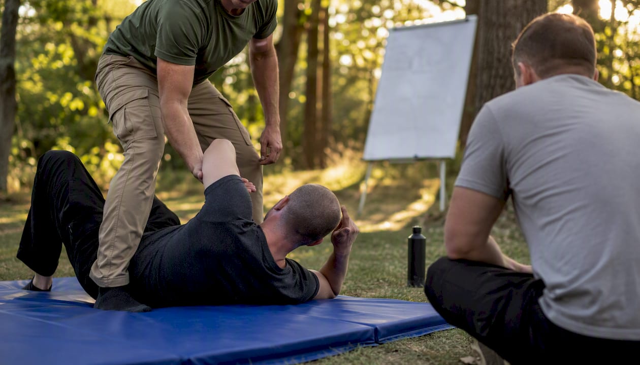 Instructor demonstrating crisis de-escalation role play
