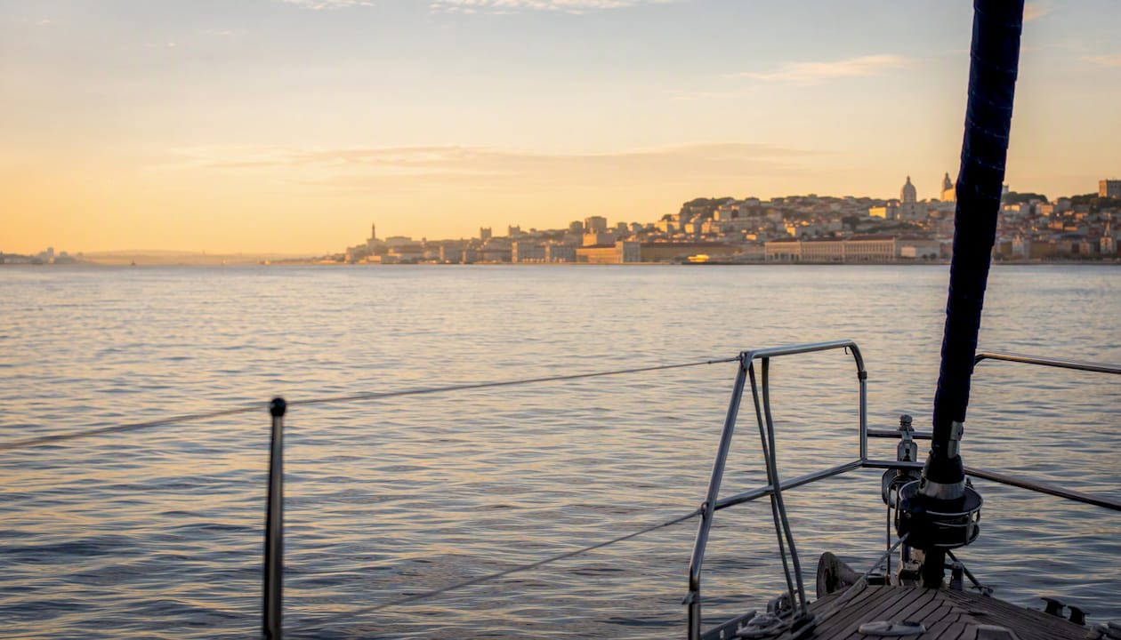 Calm water and soft morning light on Tagus River