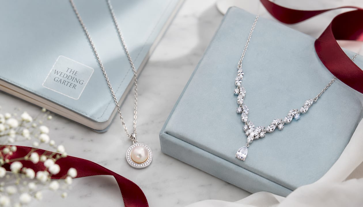 Classic Halo Style Natural Pearl & CZ Diamond Necklace