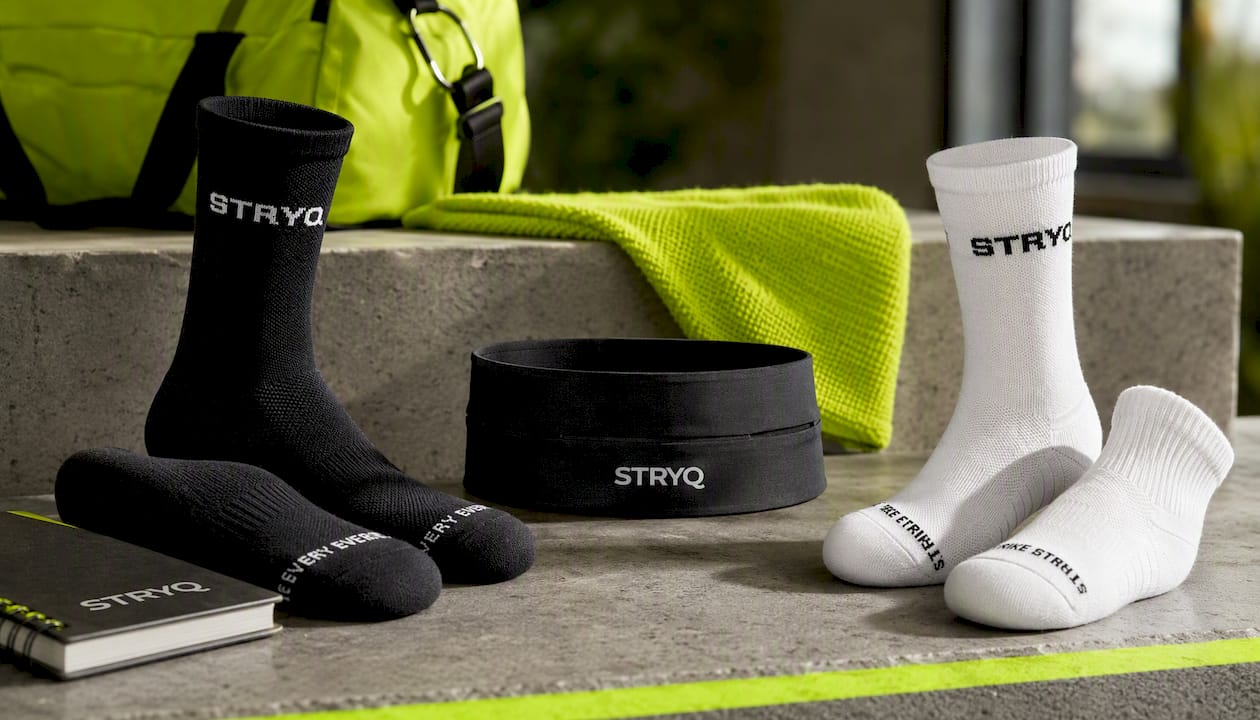 STRYQ Running Socks - Black