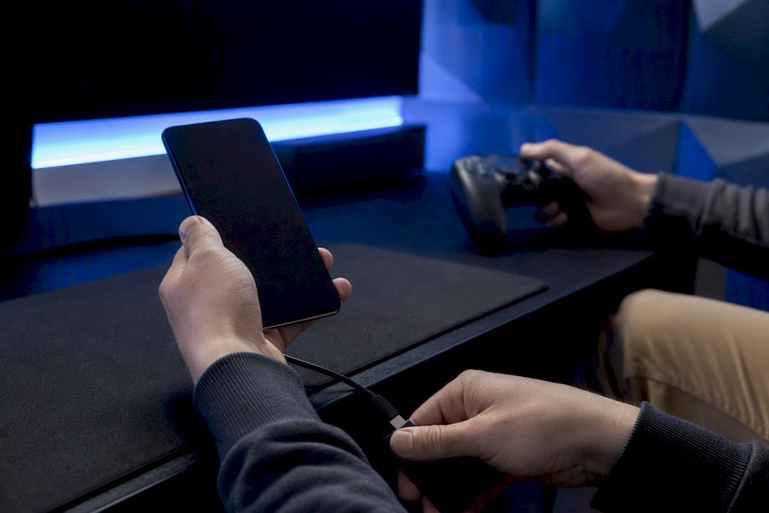 Hands syncing game data across devices