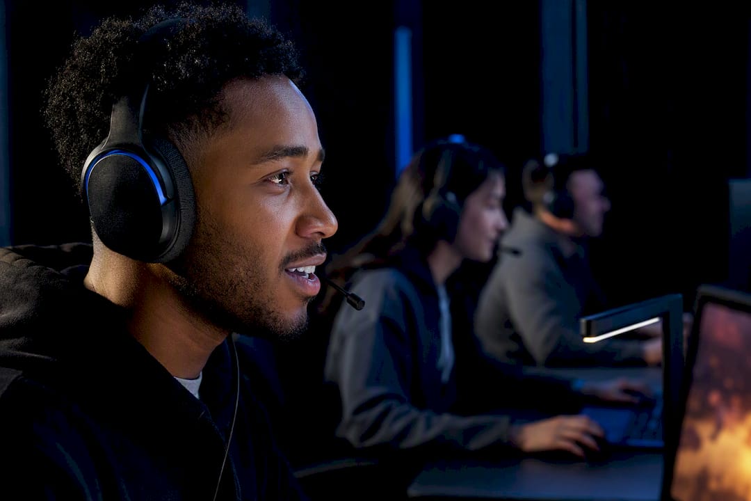 Gamers speaking together across platforms