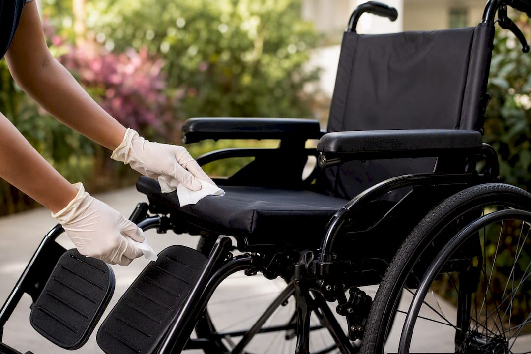 Hands sanitizing wheelchair handles