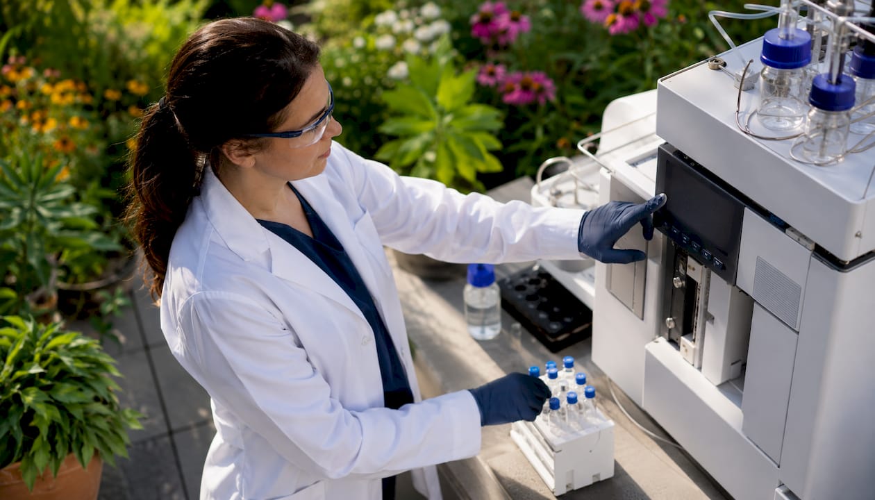 How to Test Peptide Purity: HPLC Methods and Standards