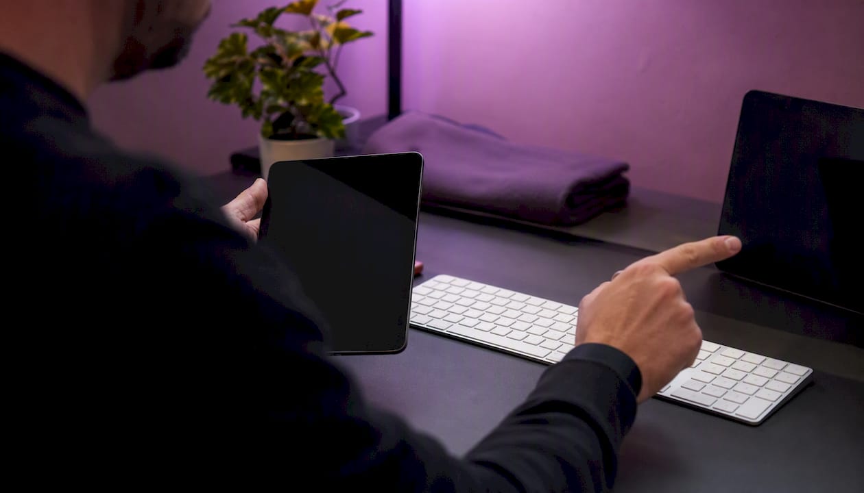 Agency website proofreading: the smart combined approach