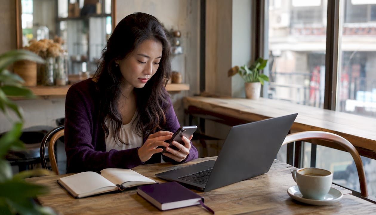 Woman scheduling career coaching session