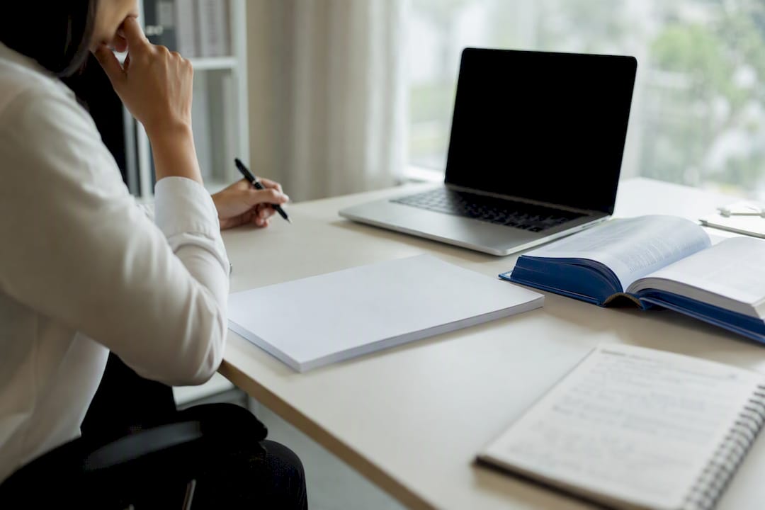 How to read hearing transcripts: a guide for researchers and the public