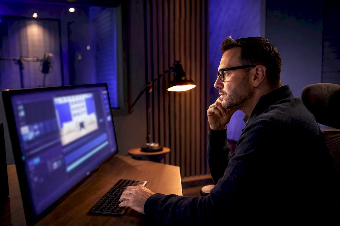 Close Deals Faster for B2B SaaS with Demo Recap Videos in Minutes