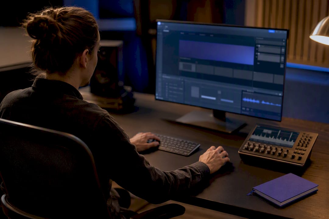 B2B Sellers: Close Committee Deals with AI Multilingual Demo Trailers