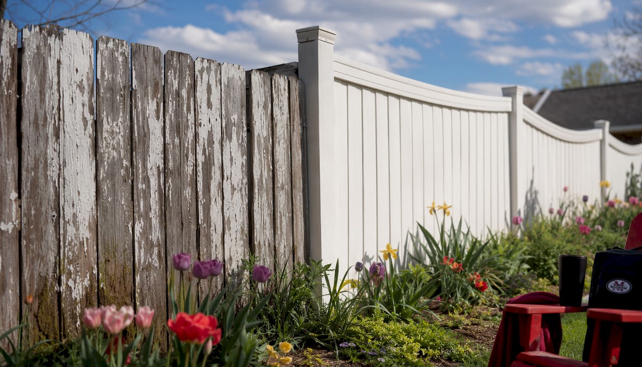 Wood and vinyl fences affected by Oklahoma weather