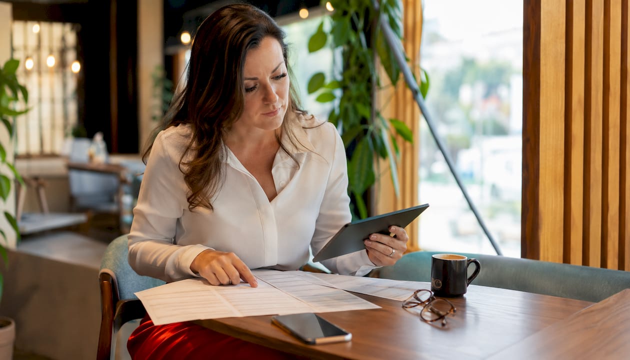 Office manager interacting with AI messaging templates