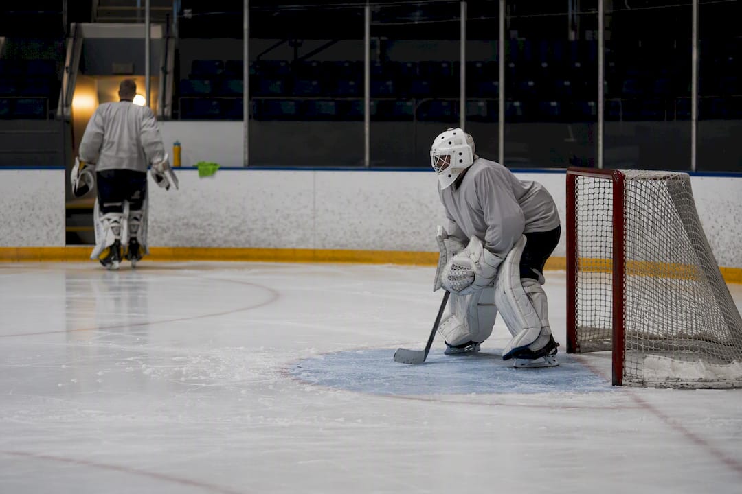 Goaltender rotation during a hockey back-to-back