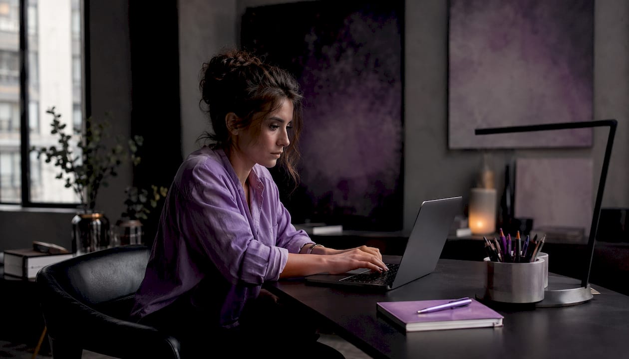 Novel Writing Assistant for Fiction Writers: Top Picks