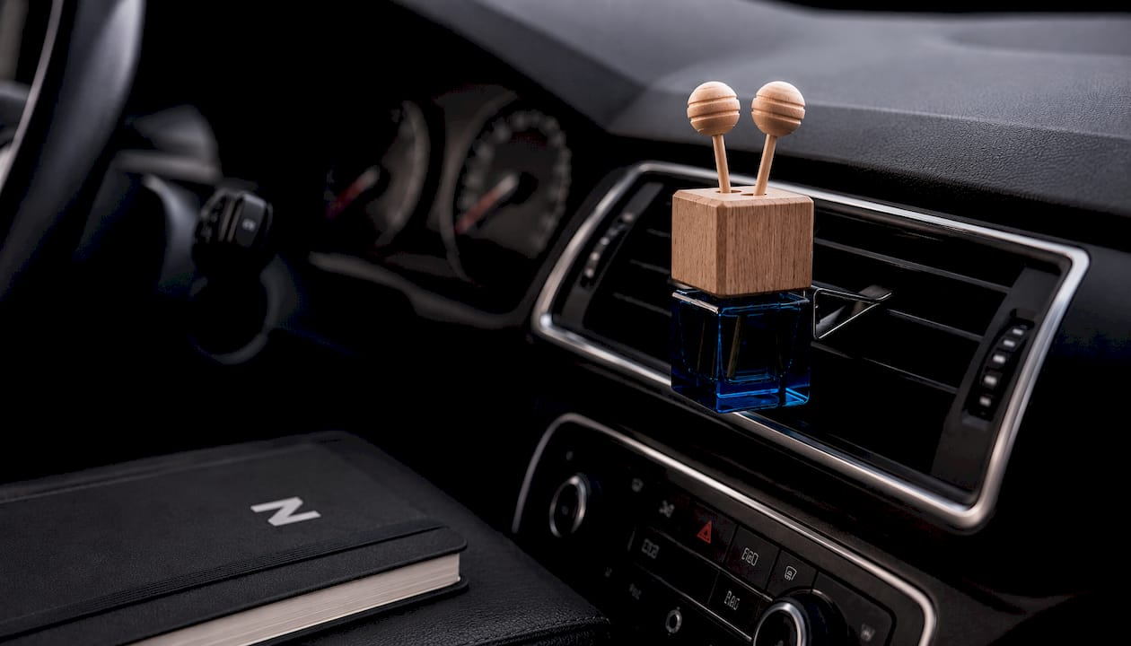 CARFUMO Luxury Car Perfume Experience