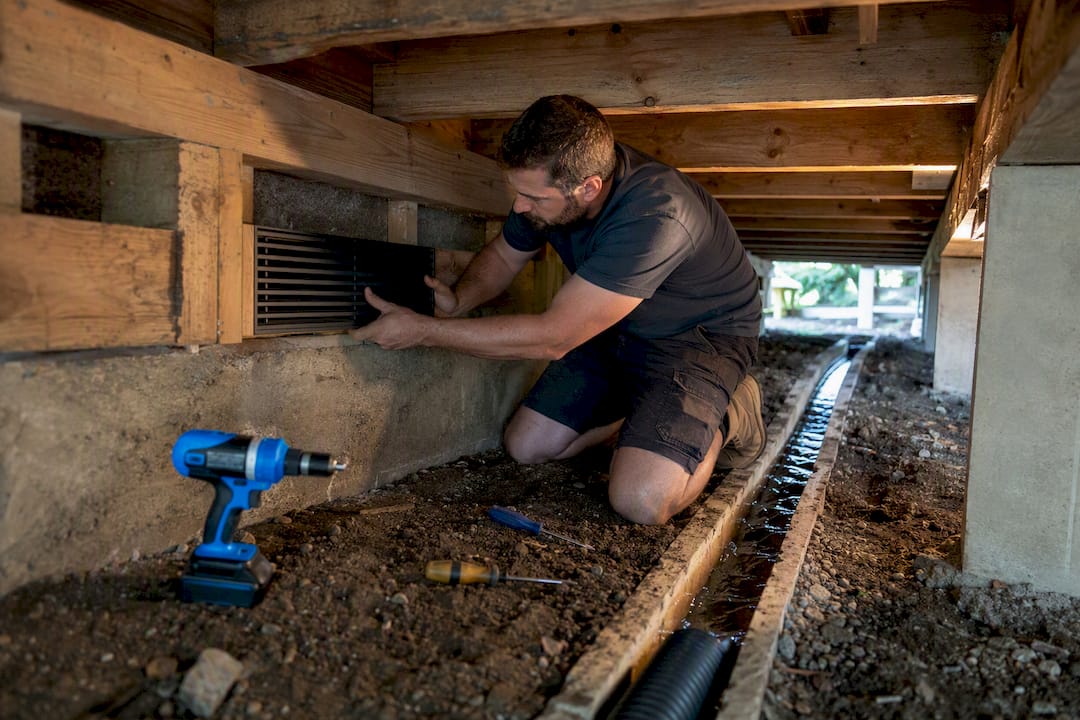 Subfloor ventilation and drainage beneath villa