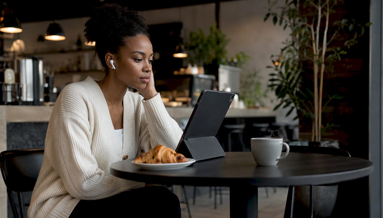 Convert Text to Audiobook: Your On-the-Go Audio Guide