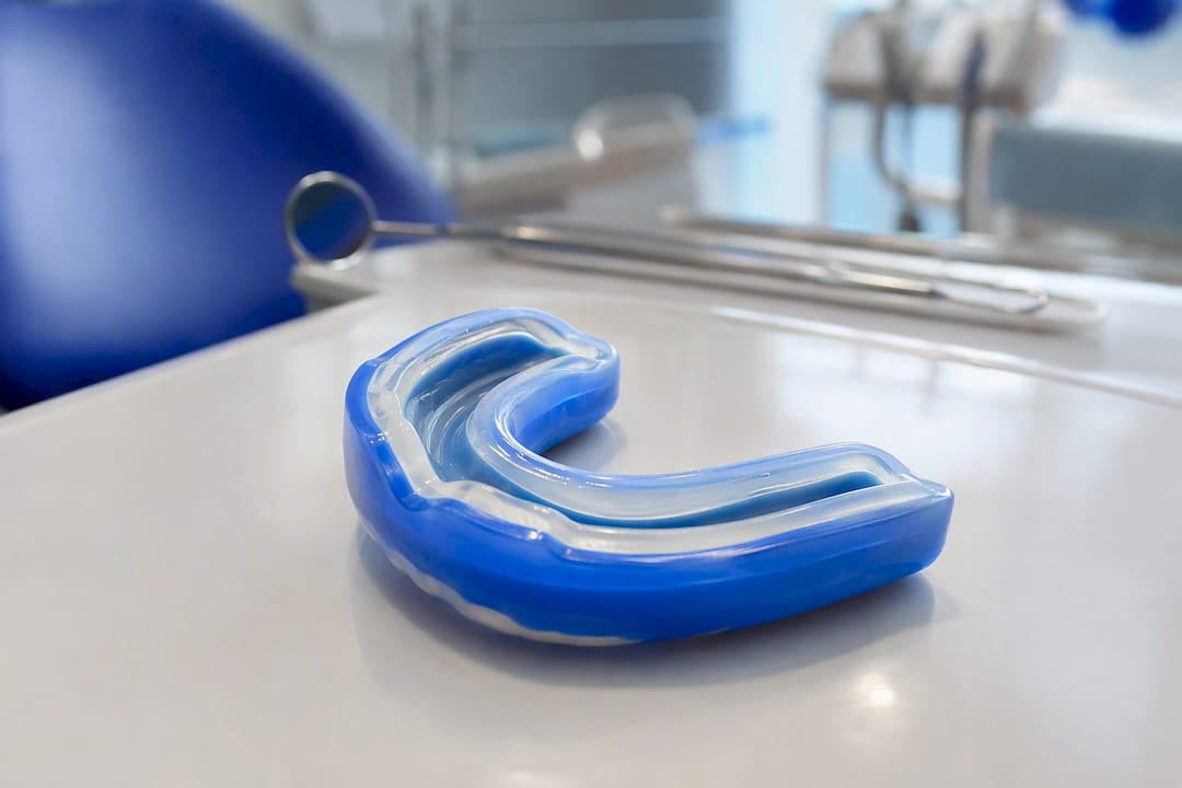 Dual-layer bruxism mouthguard detail