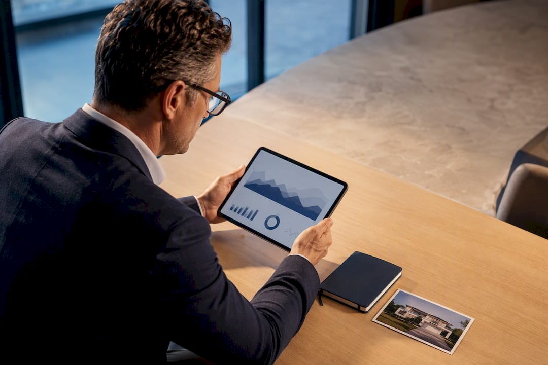 Keep Cold Reach Under 3 Views: Real Estate Ad Frequency for Agents