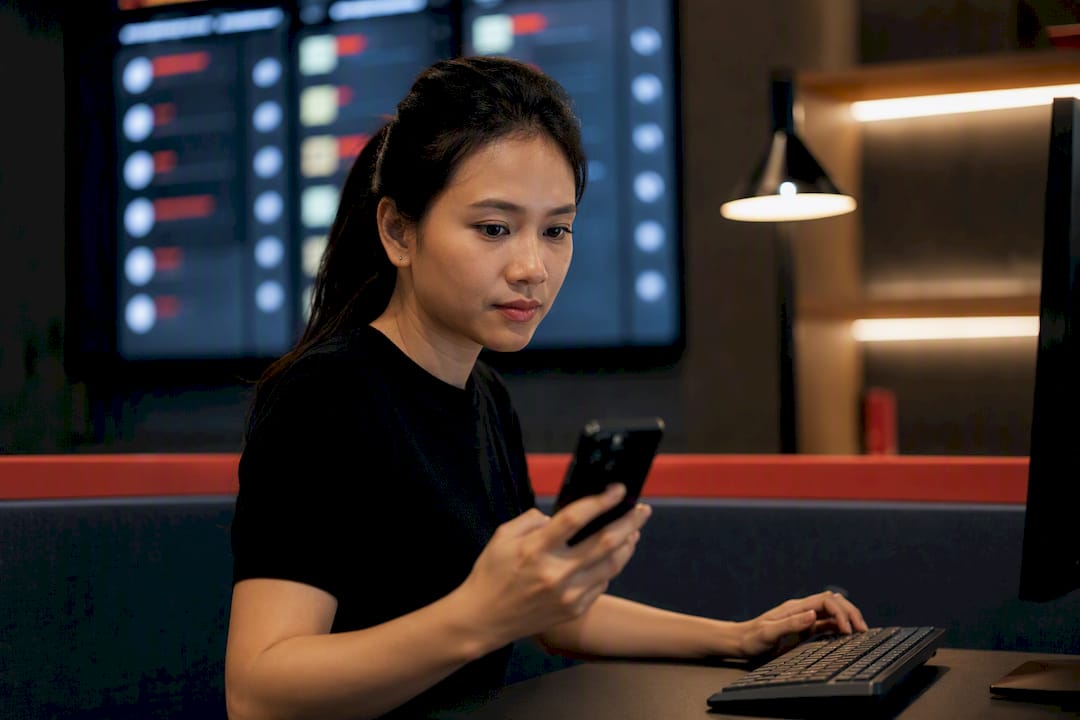 Manager triaging quote post alerts
