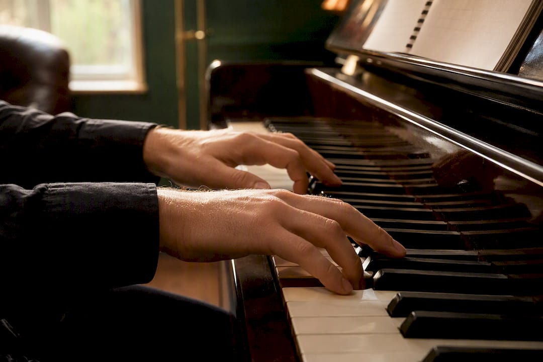 Pianist hands playing Charleston jazz rhythm