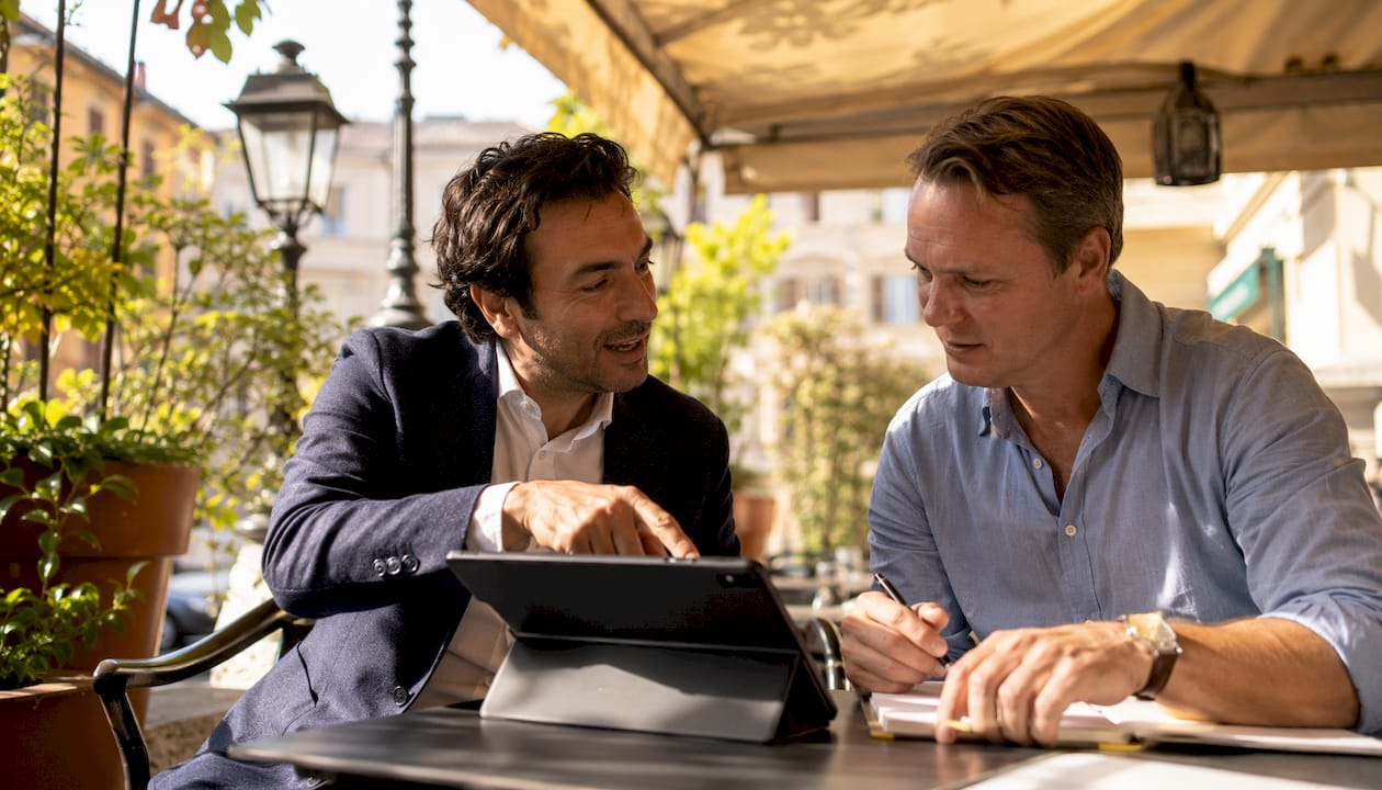 Investor visa consultation between advisor and client