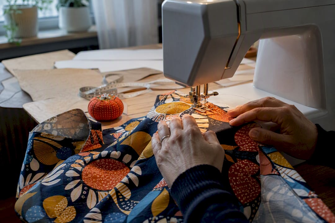 Sewing printed quilting cotton apparel