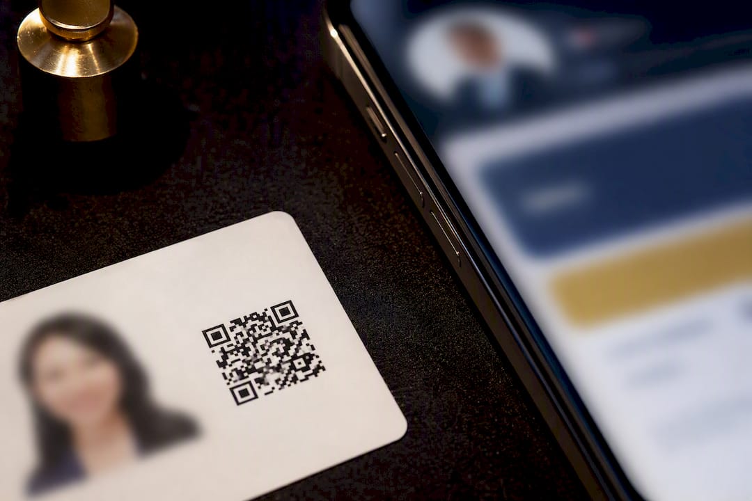 QR code on anonymous agent card