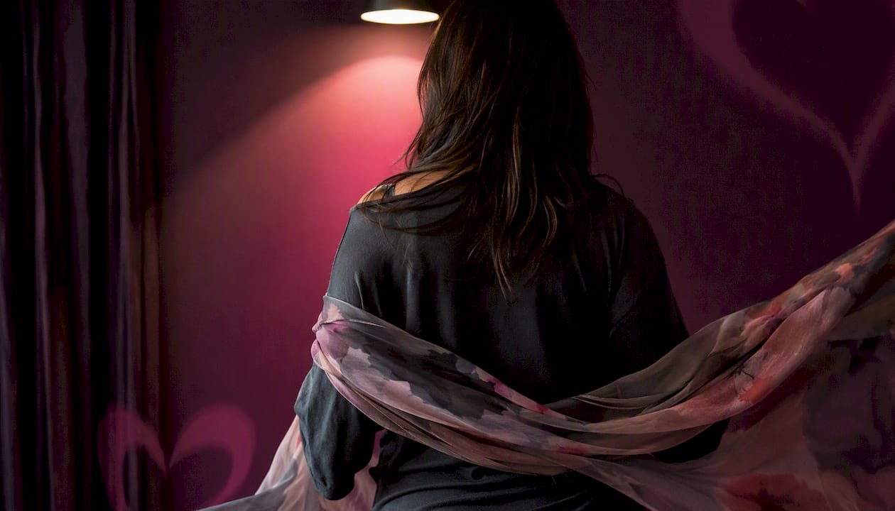No Face Profile Photos: Aesthetic Ideas and Ready Images