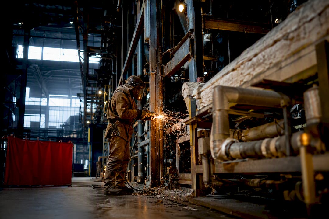 Control 5 Demolition Cost Drivers for Procurement Managers
