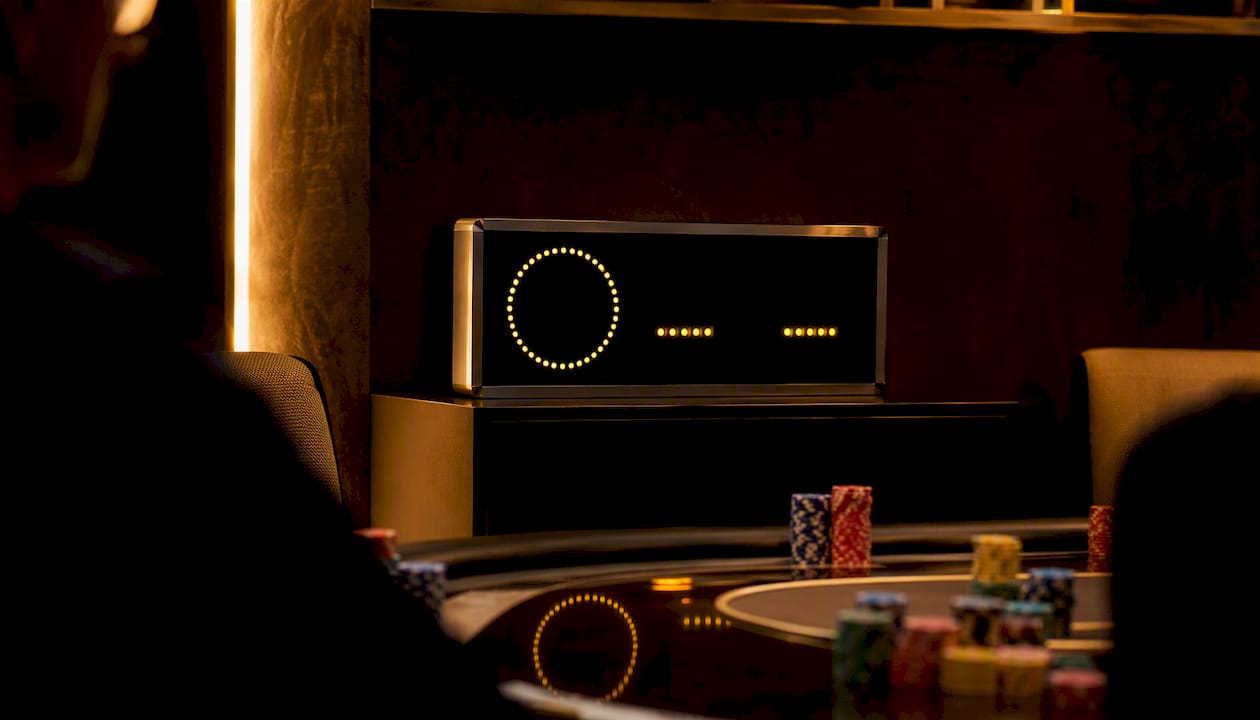 Visible live poker tournament clock display