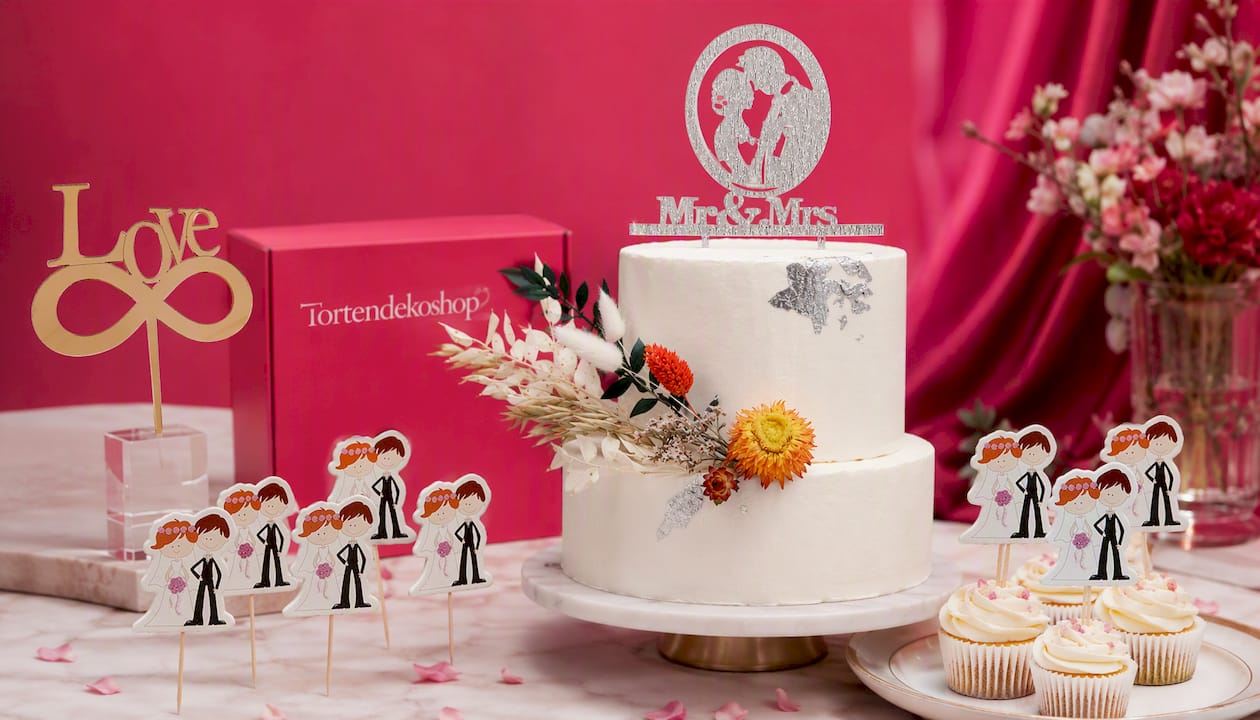 Love Cake Topper, Gold
