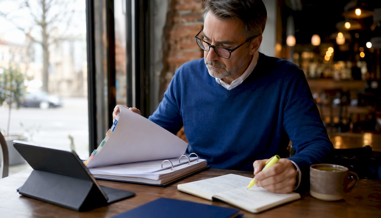 Professional reviewing provenance audit records
