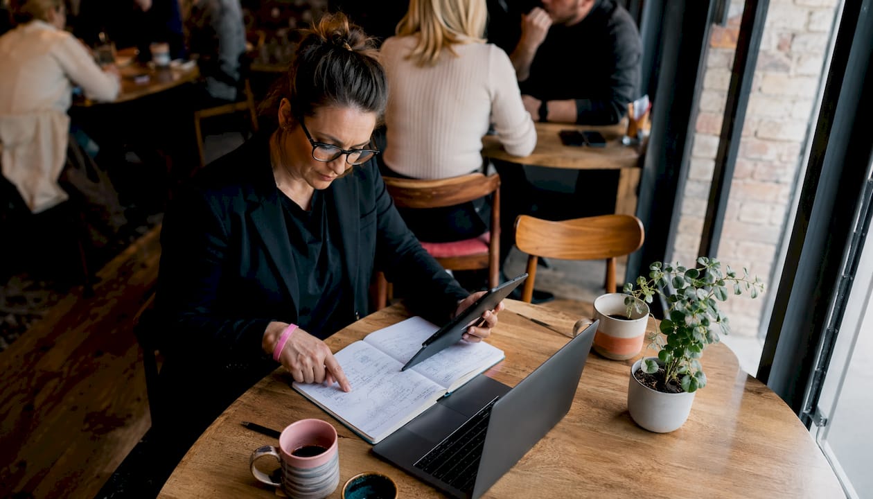 VoIP auto attendant: the UK business guide for 2026