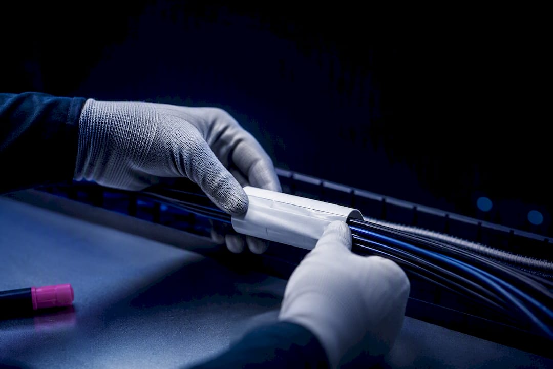 Prevent Handover Failures: Cable Labeling Standards for Technicians