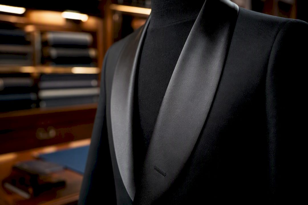 Smooth shawl lapel on black tuxedo jacket