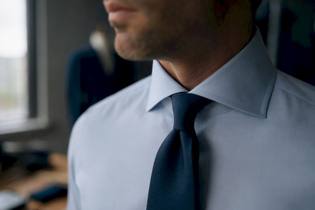 Spread collar shirt with half-Windsor tie knot
