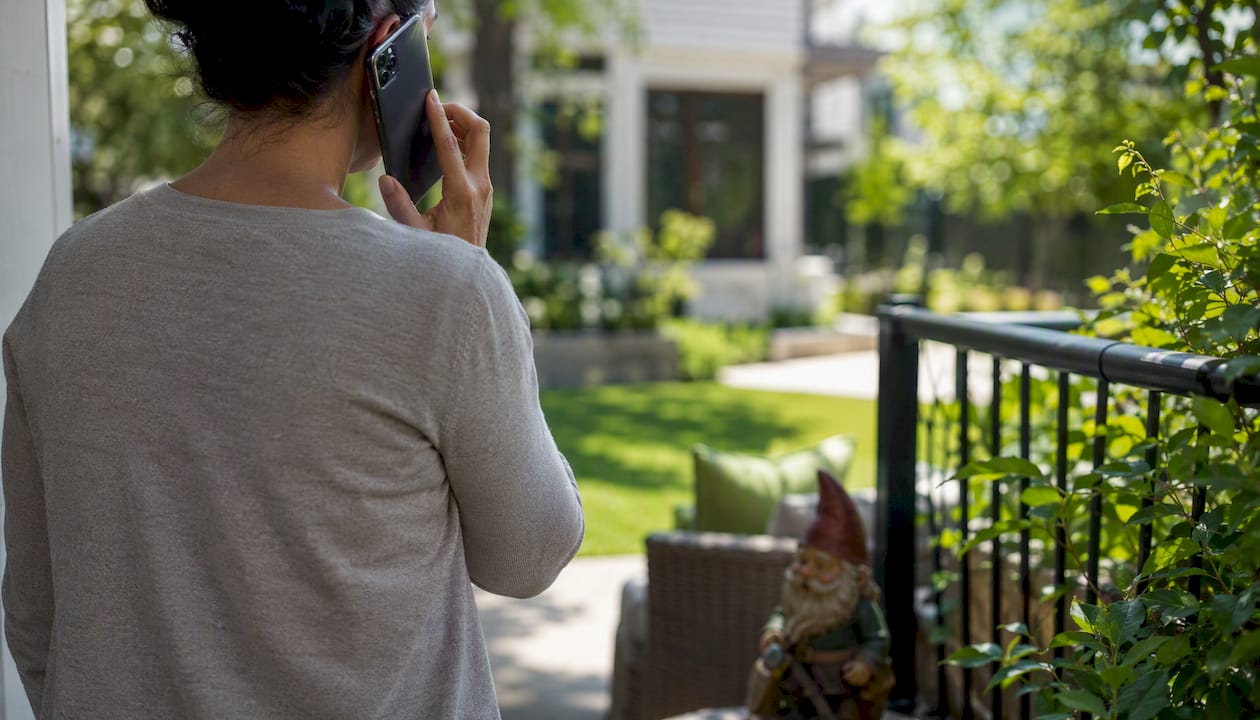 Person calling to register roof warranty