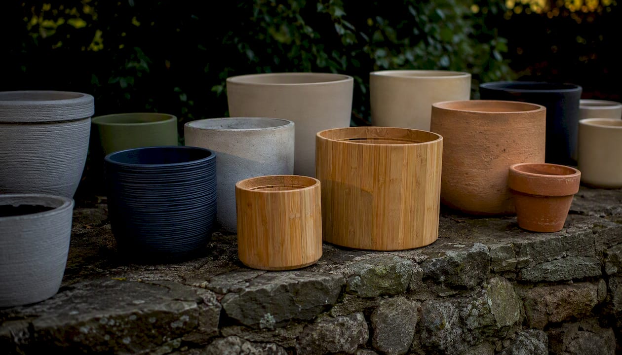 Different container pot materials and sizes
