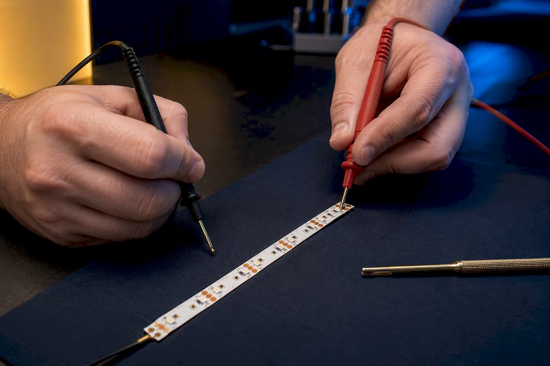 Avoid Voltage Drop: Decide 12V or 24V Lighting With Simple Math