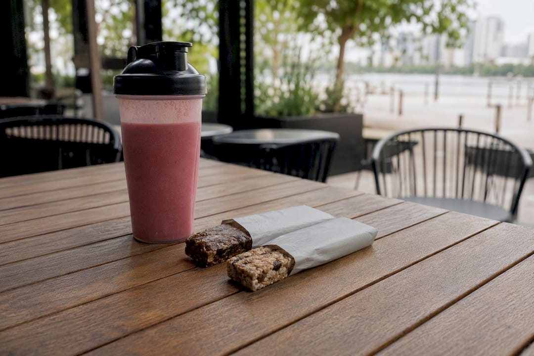 Protein bars and shake kit for travel