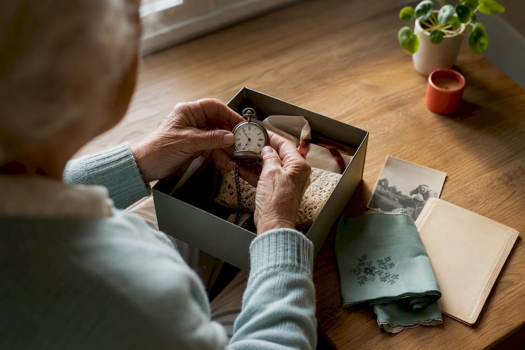 Keepsakes arranged for a memory box session