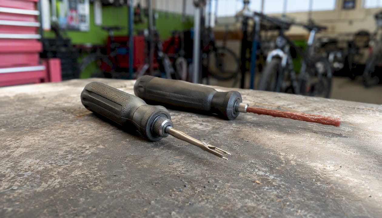 Mechanical and bacon strip tubeless repair tools