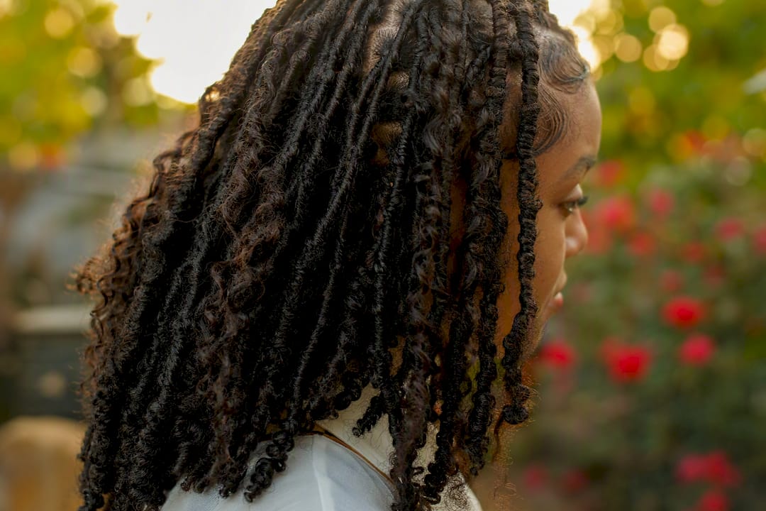 Close-up of fresh faux locs textures