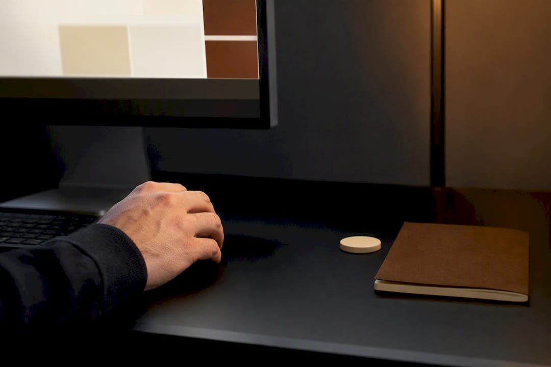 Reviewer approving a video version by email