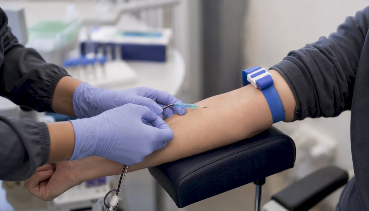 Blood draw procedure on patient's arm